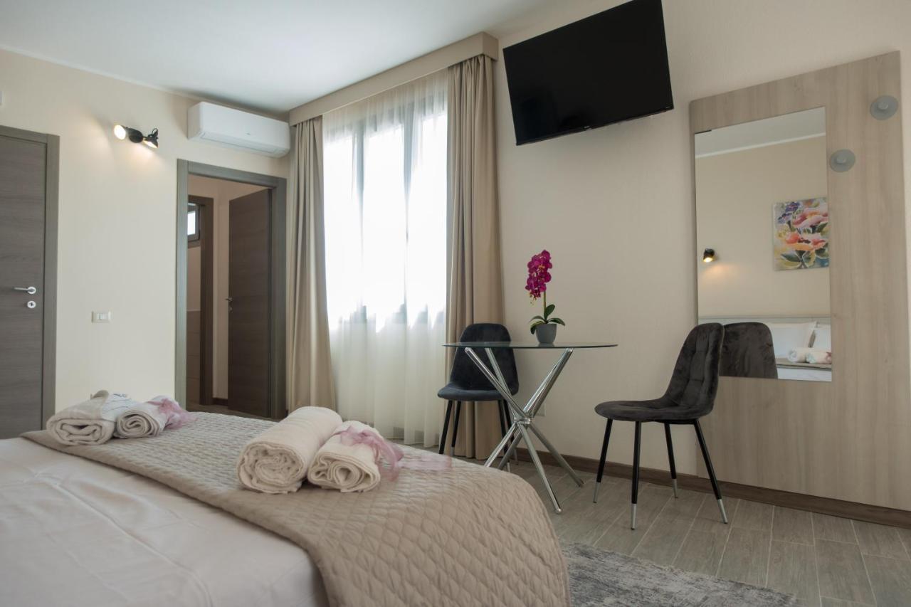 Green Guest House Oristano Ngoại thất bức ảnh